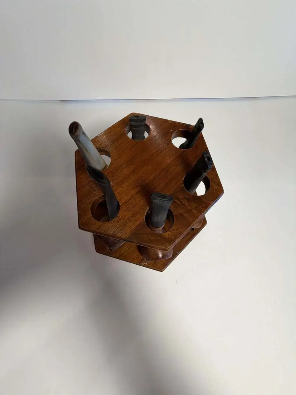 Vintage Decatur Industries Hexagonal 6-Pipe Carousel Stand with Assorted Pipes